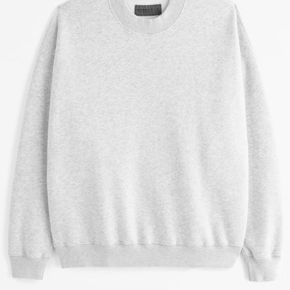 Essential Crew - Picture 3 of 9